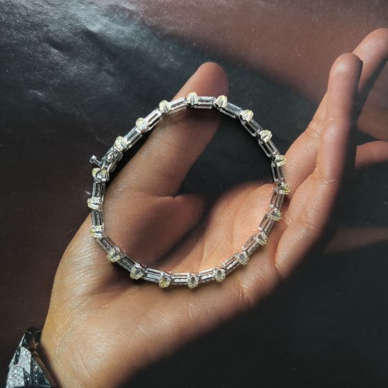 Серебряный браслет с фианитами