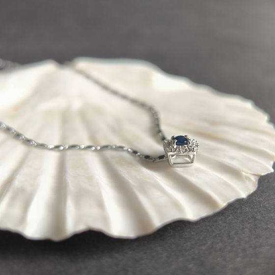 Серебряная подвеска с сапфиром 0.48ct, фианитами