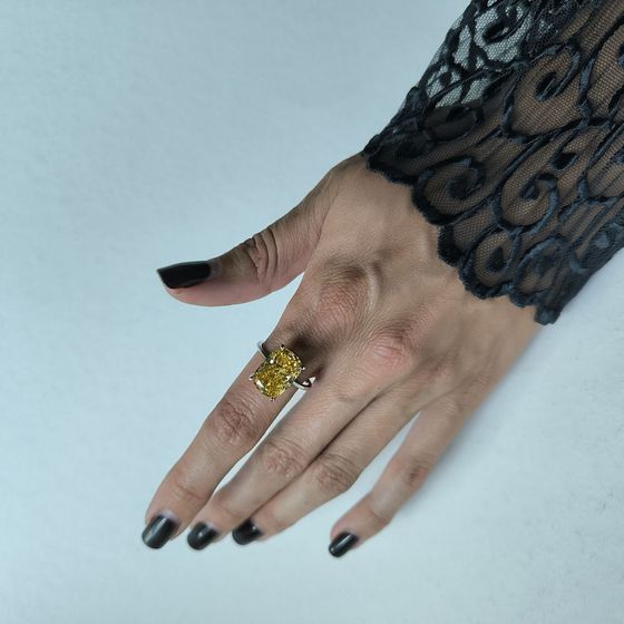 Серебряное кольцо с фианитами Серебряное кольцо с фианитами