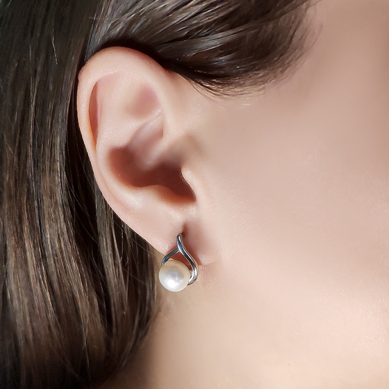 Серебряные серьги с жемчугом 4.75ct