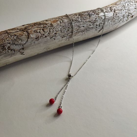 Серебряное колье с кораллом