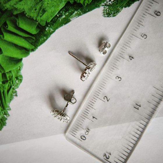 Серебряные серьги с фианитами Серебряные серьги с фианитами