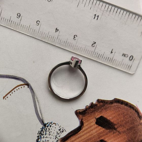 Серебряное кольцо с рубином 0.975ct