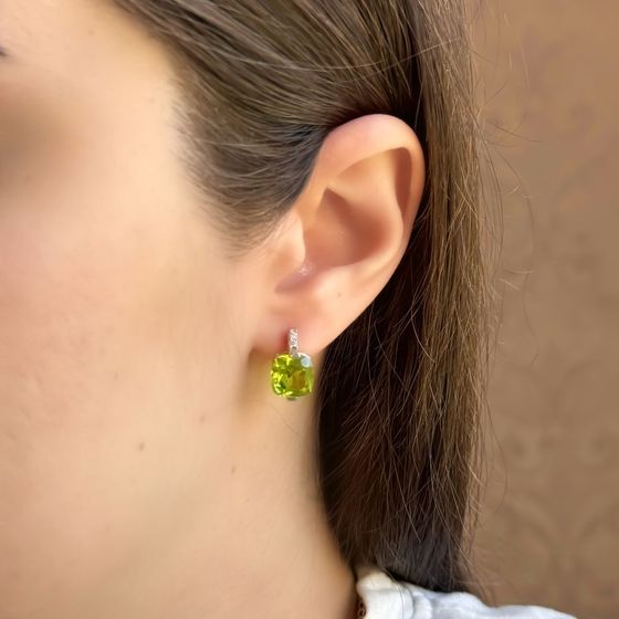 Серебряные серьги с хризолітом 6.489ct