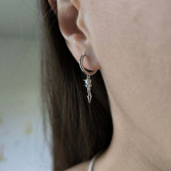 Серебряные серьги с фианитами