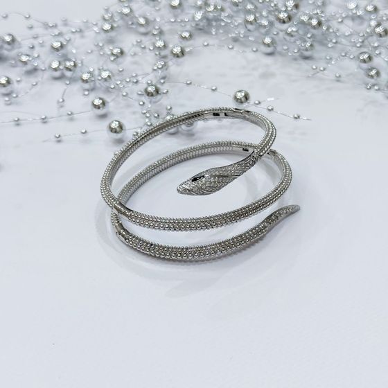 Серебряный браслет с фианитами, емаллю