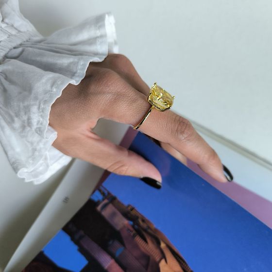 Серебряное кольцо с фианитами