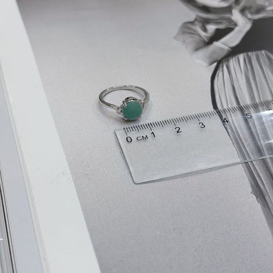 Серебряное кольцо с изумрудом 1.708ct