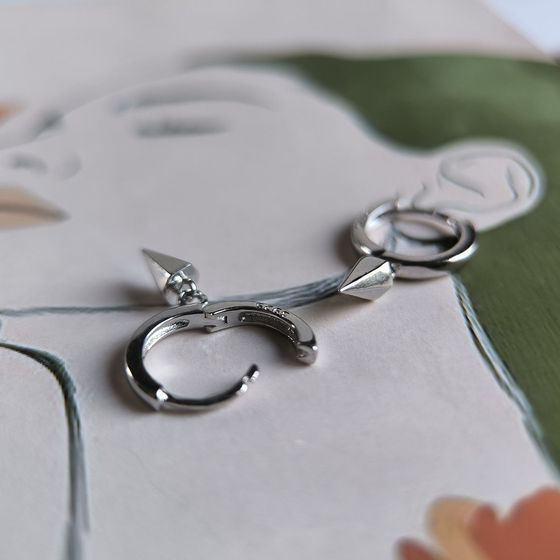 Серебряные серьги без камней