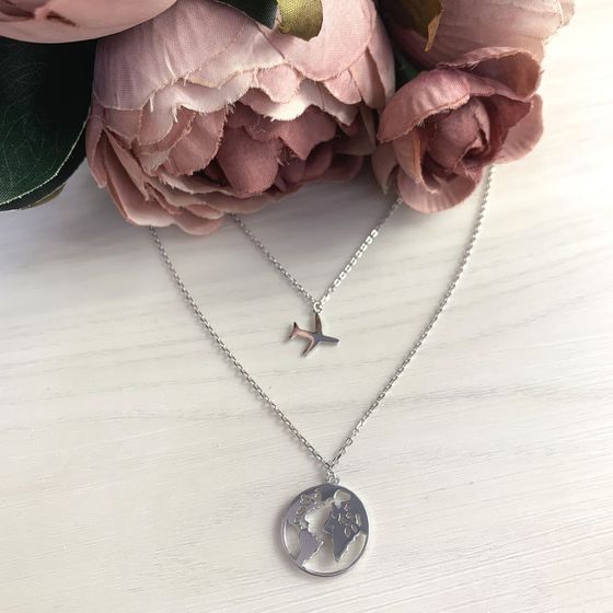 Серебряное колье без камней