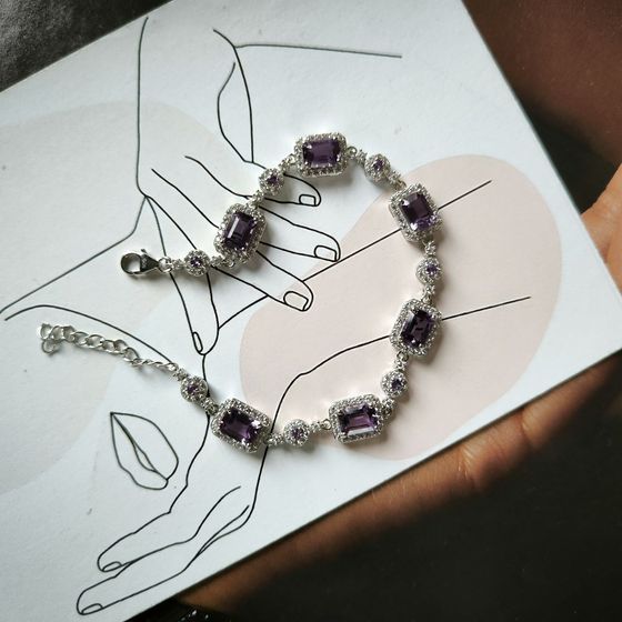 Серебряный браслет с аметистом 8.435ct, фианитами Серебряный браслет с аметистом 8.435ct, фианитами