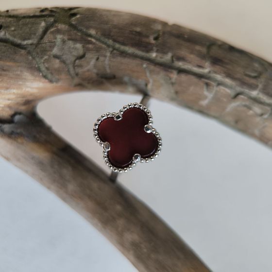 Серебряное кольцо с агатом