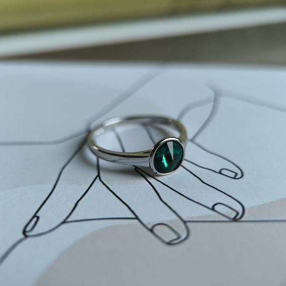 Серебряное кольцо с фианитами Серебряное кольцо с фианитами