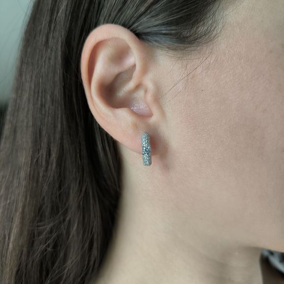 Серебряные серьги с фианитами