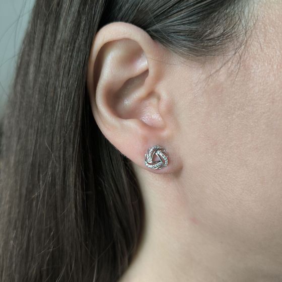 Серебряные серьги с фианитами