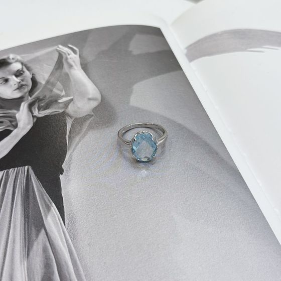 Серебряное кольцо с топазом