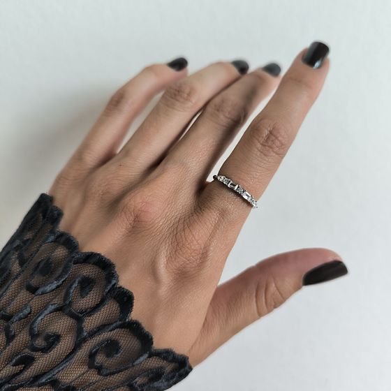 Серебряное кольцо с фианитами