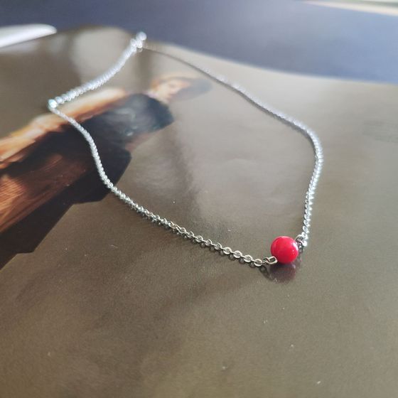 Серебряное колье с кораллом