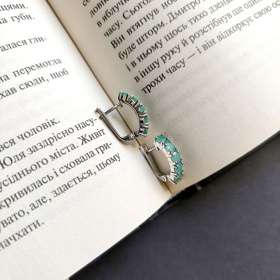 Серебряные серьги с изумрудом 2.4ct