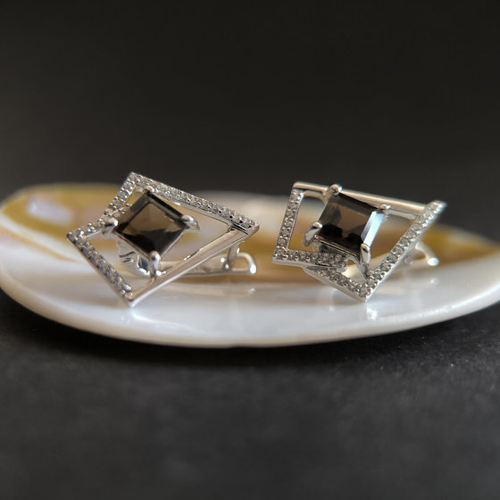 Серебряные серьги с раухтопазом (дымчатым кварцем) 2.694ct, фианитами