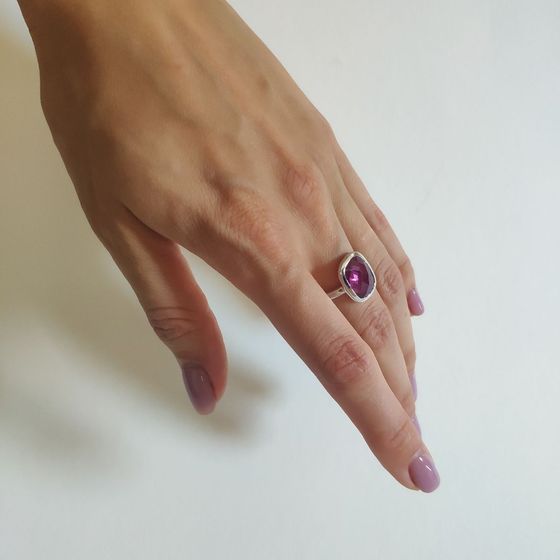 Серебряное кольцо с александритом