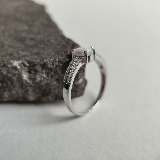 Серебряное кольцо с опалом 0.652ct
