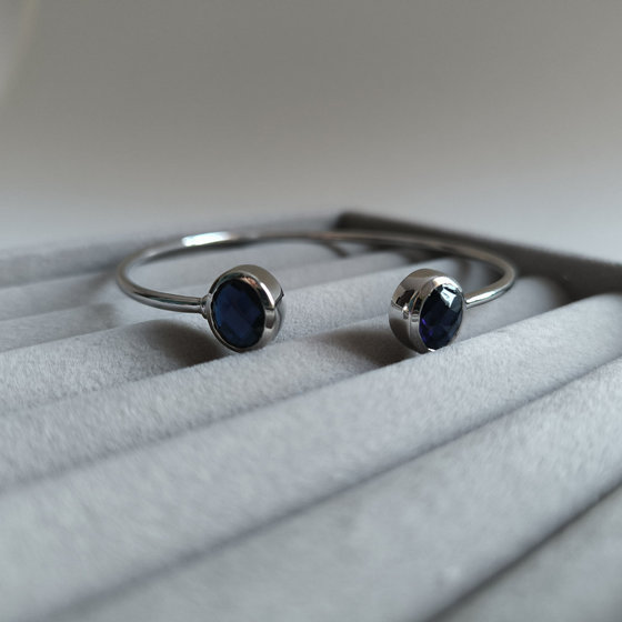 Серебряный браслет с сапфиром nano 4.52ct