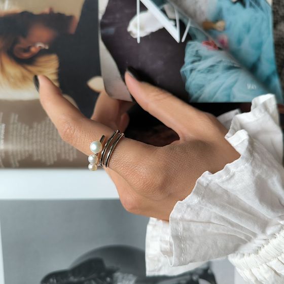 Серебряное кольцо с жемчугом