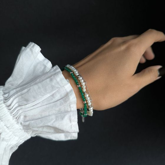 Серебряный браслет с жемчугом барочным, зеленим жадеїдом
