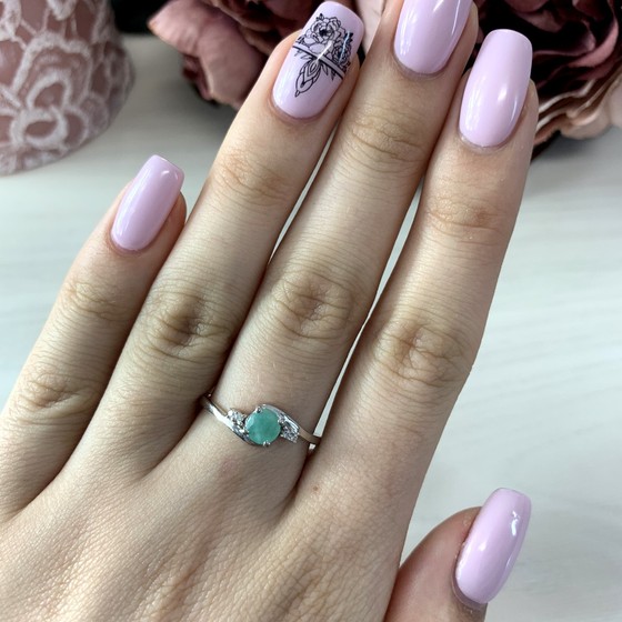 Серебряное кольцо с изумрудом 0.51ct