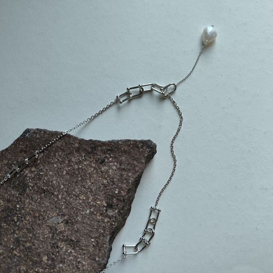 Серебряное колье с жемчугом барочным Серебряное колье с жемчугом барочным