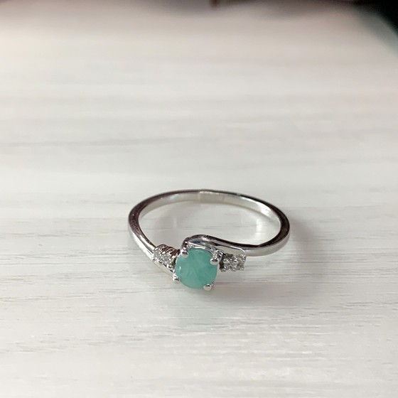 Серебряное кольцо с изумрудом 0.51ct