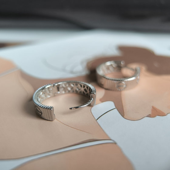 Серебряные серьги без камней