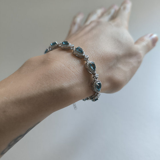 Серебряный браслет с топазом Лондон Блю 6.674ct