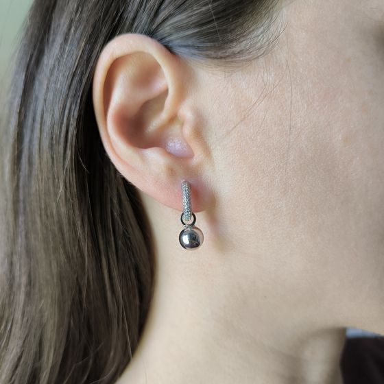 Серебряные серьги с фианитами