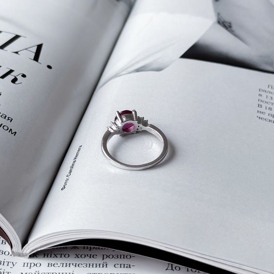 Серебряное кольцо с рубином 2.207ct