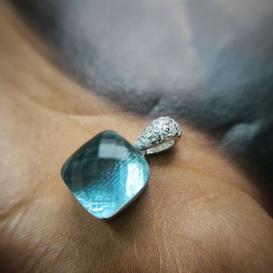 Серебряная подвеска с фианитами