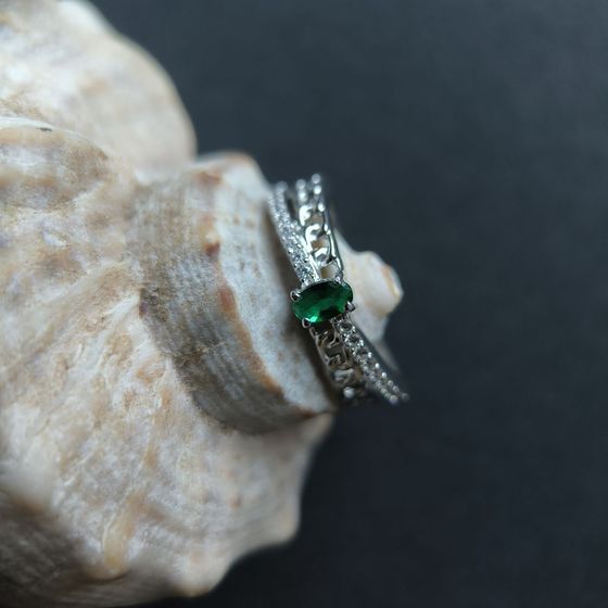 Серебряное кольцо с изумрудом nano 0.518ct