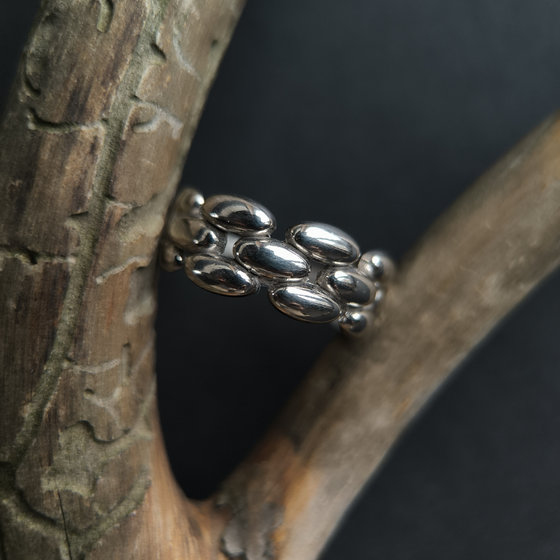 Серебряное кольцо без камней