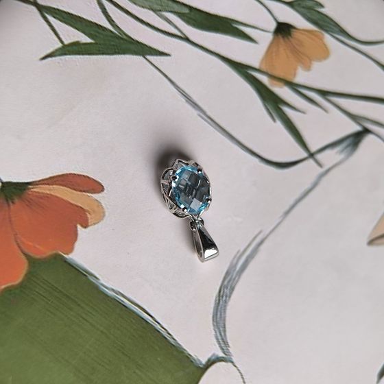 Серебряная подвеска с топазом 1.467ct