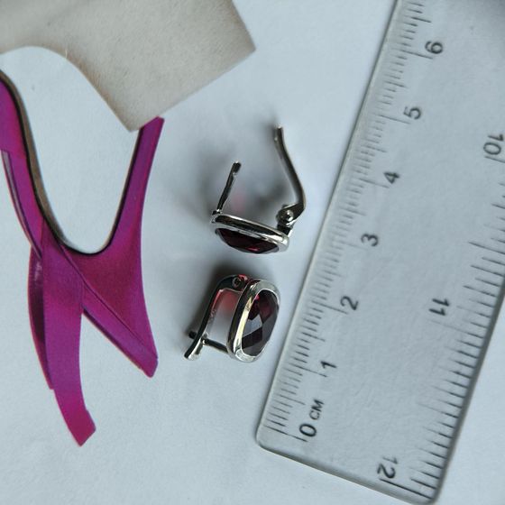 Серебряные серьги с гранатом nano