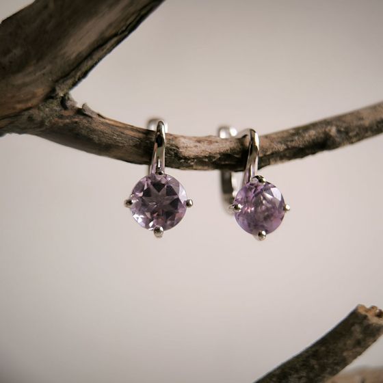 Серебряные серьги с аметистом