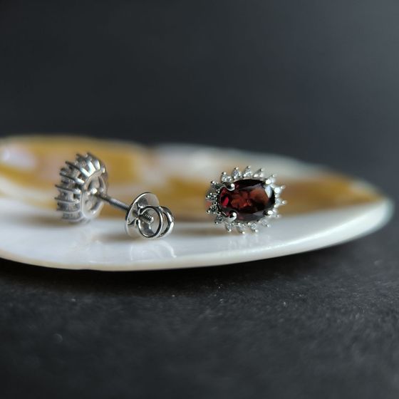 Серебряные серьги с гранатом 2.15ct