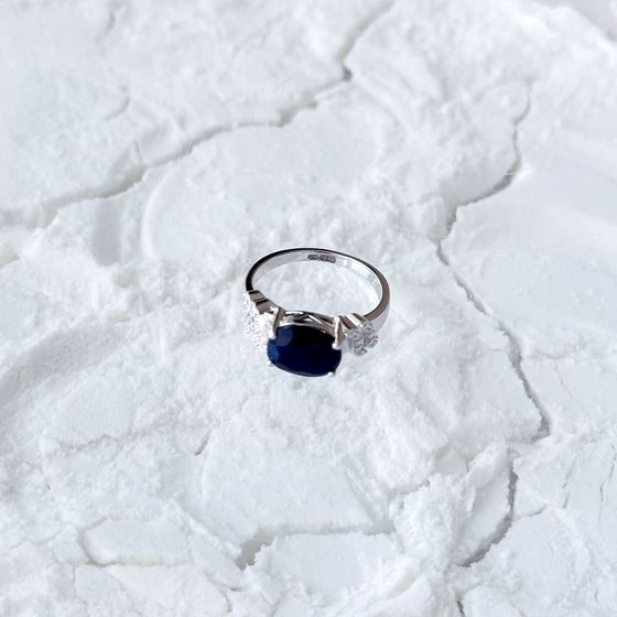 Серебряное кольцо с сапфиром 3.507ct