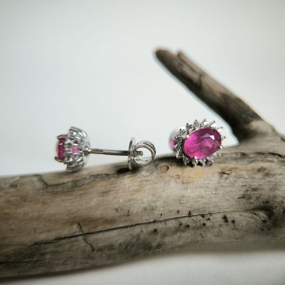 Серебряные серьги с рубином 2.495ct