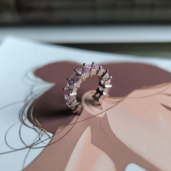 Серебряные серьги с фианитами