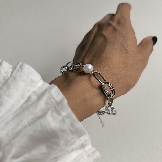 Серебряный браслет с жемчугом