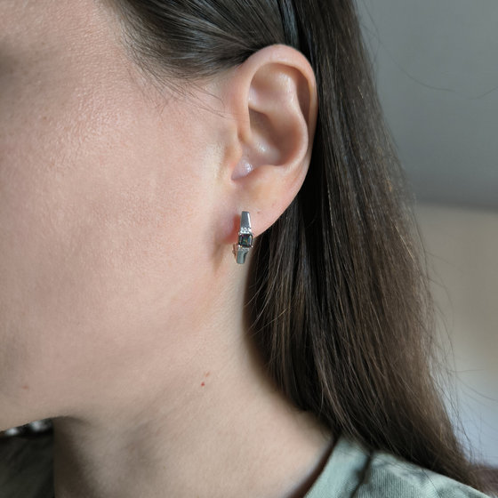 Серебряные серьги с мистик топазом 1.291ct, фианитами