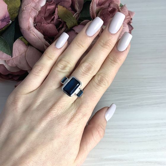 Серебряное кольцо с топазом Лондон Блю 6.953ct