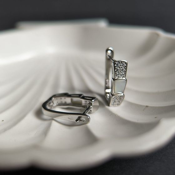 Серебряные серьги с перламутром